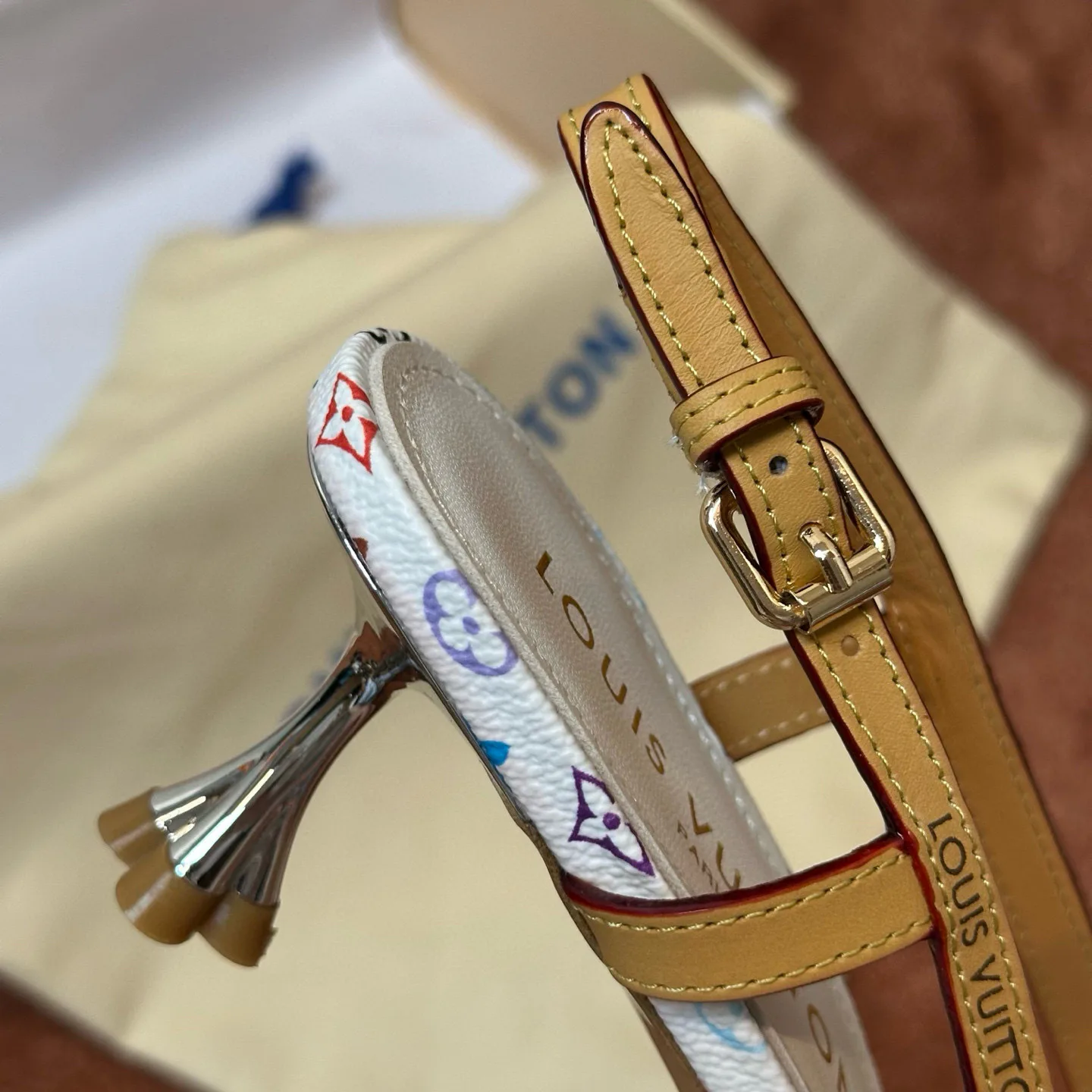 Туфли Женские Louis Vuitton 28737