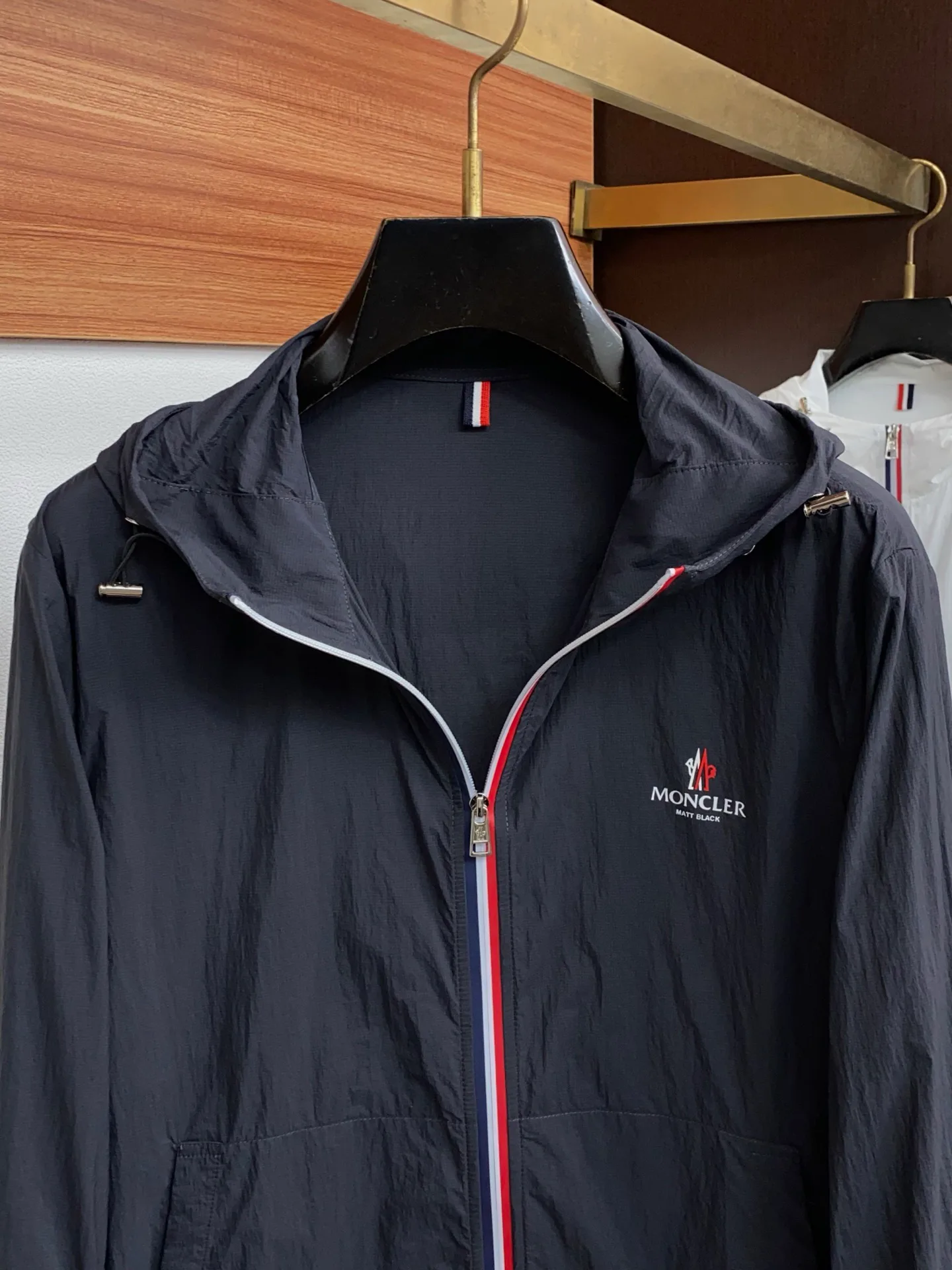 Куртки И Пуховики Мужские Moncler 17281017