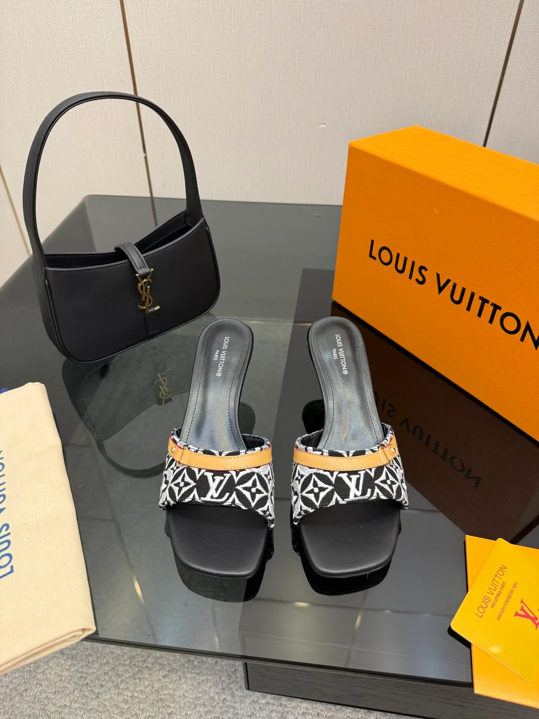 Туфли Женские Louis Vuitton 1874537