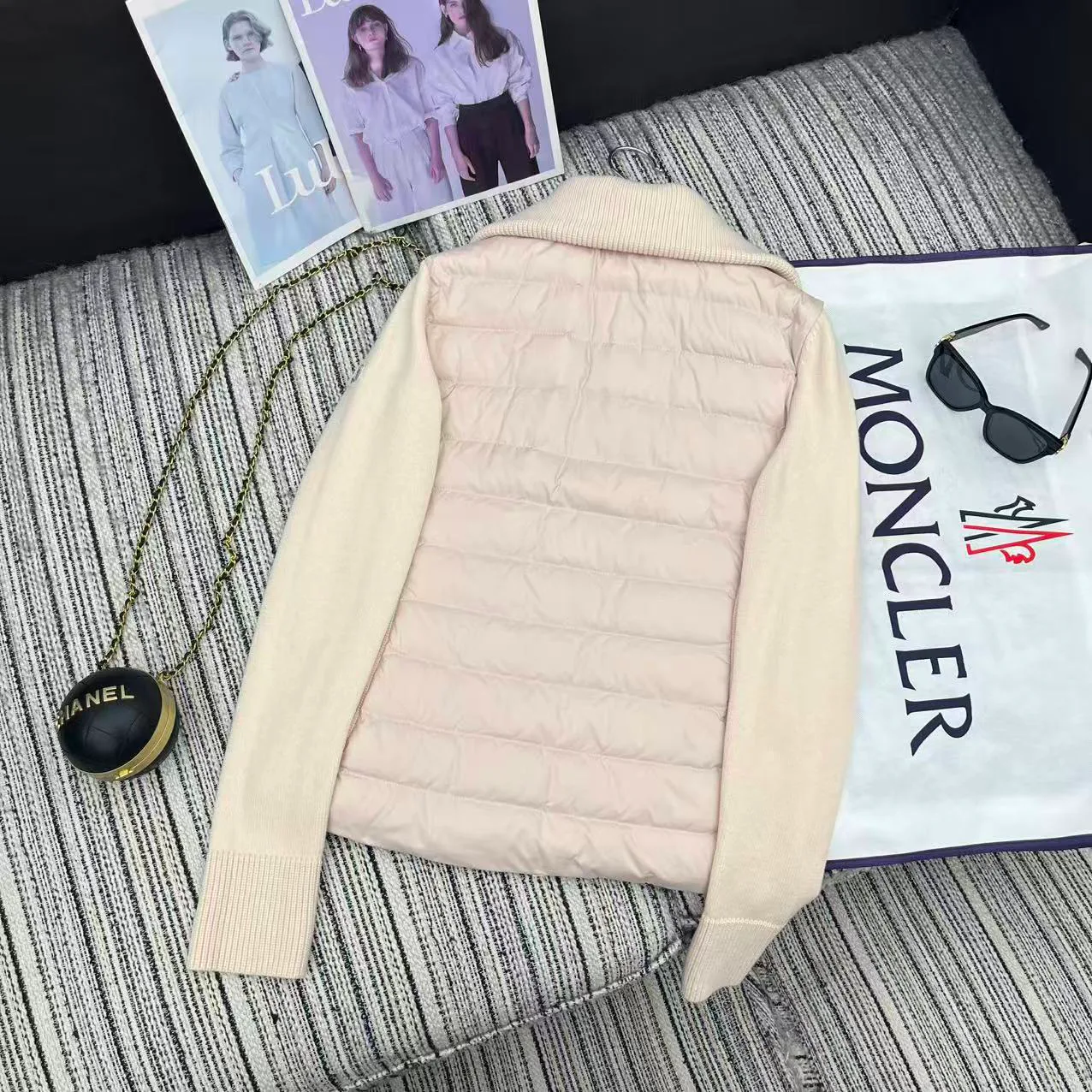 Куртки И Пуховики Женские Moncler 142680