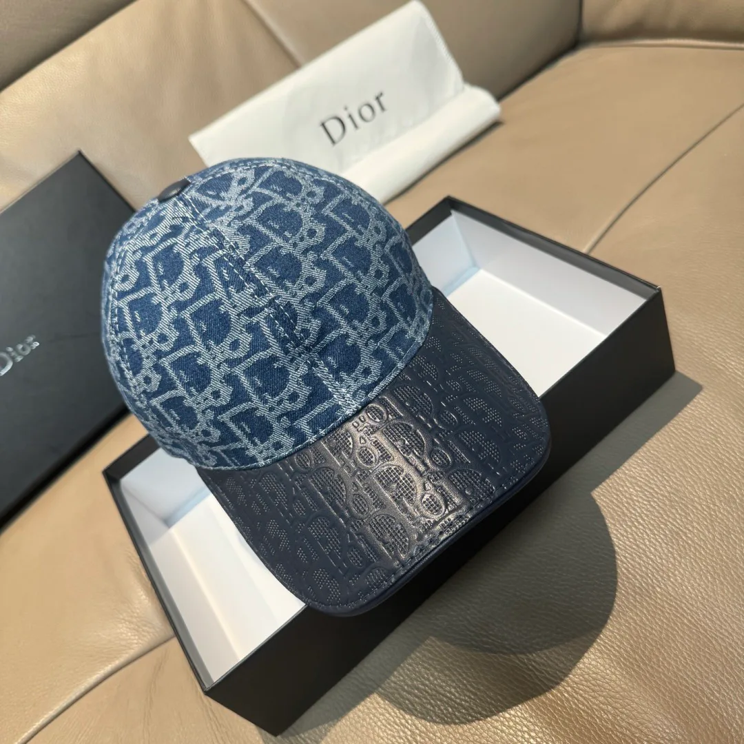 Головные Уборы Christian Dior 18347062