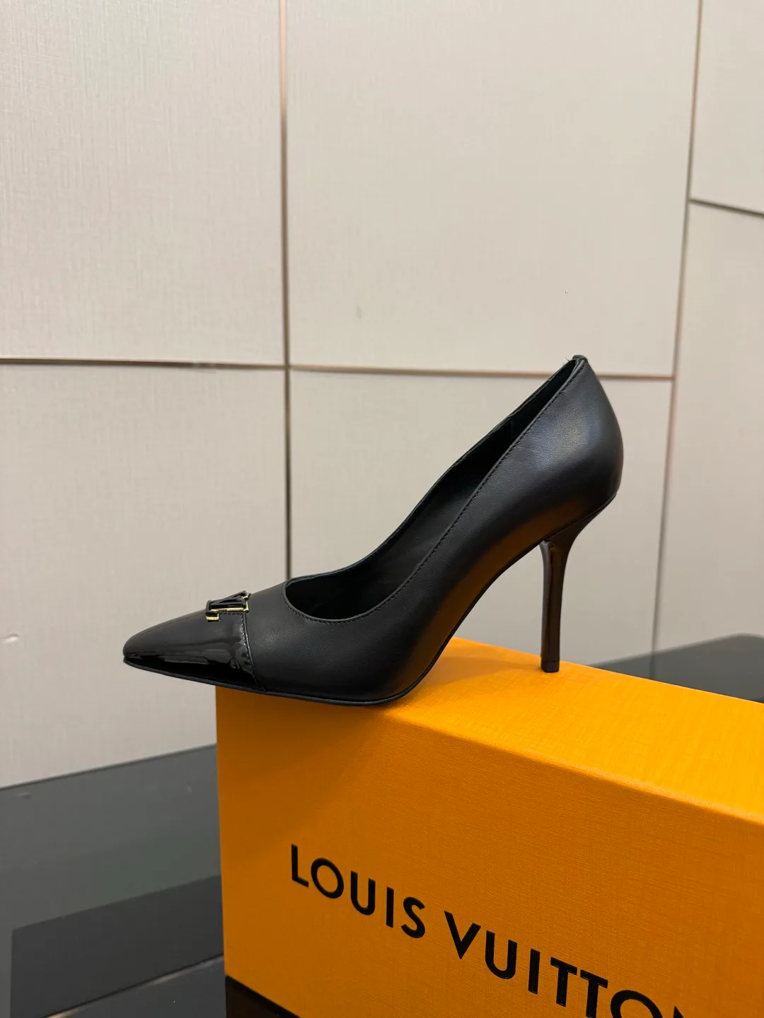 Туфли Женские Louis Vuitton 5052026