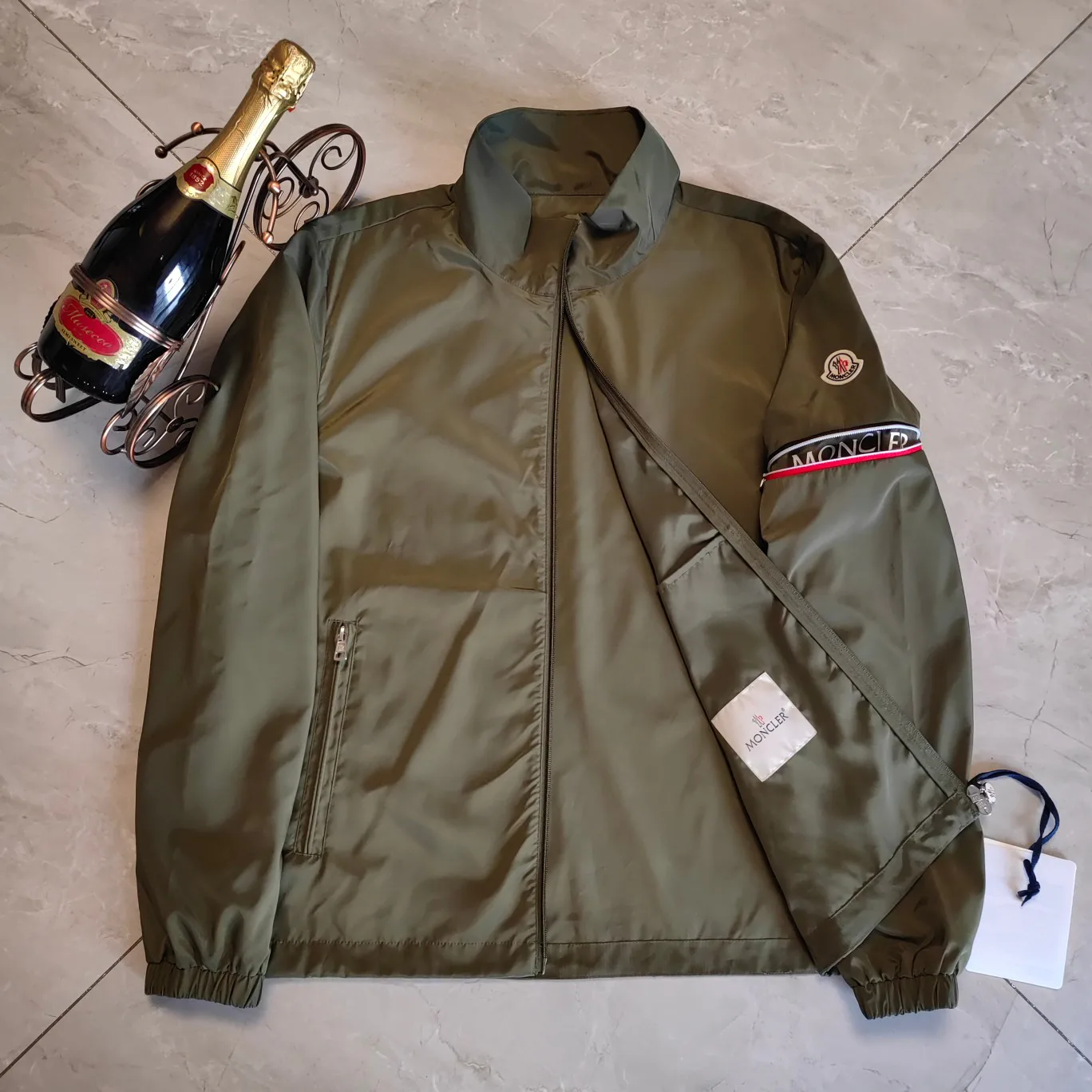 Куртки И Пуховики Мужские Moncler 448398