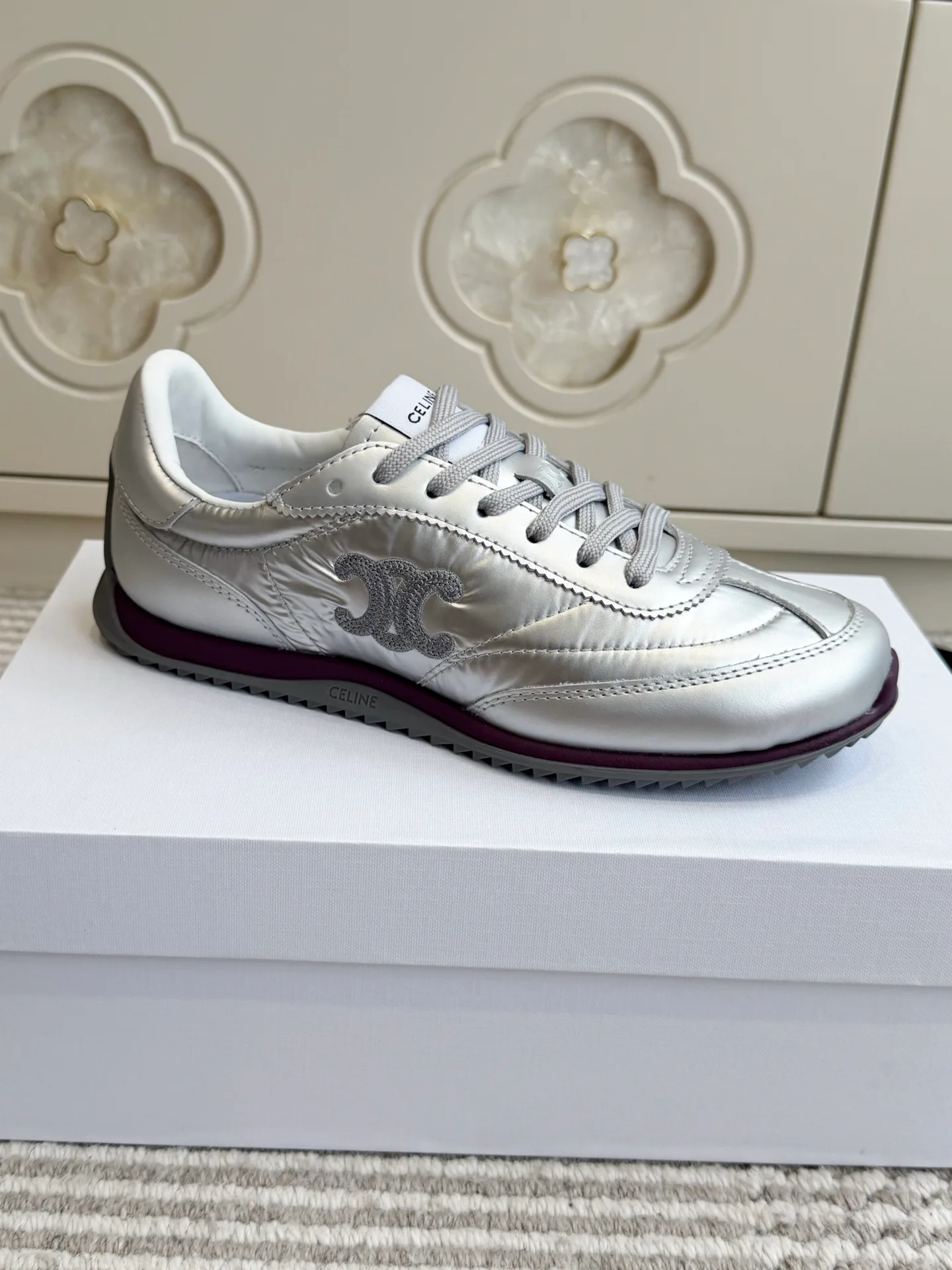 Кроссовки Женские Celine 18461712