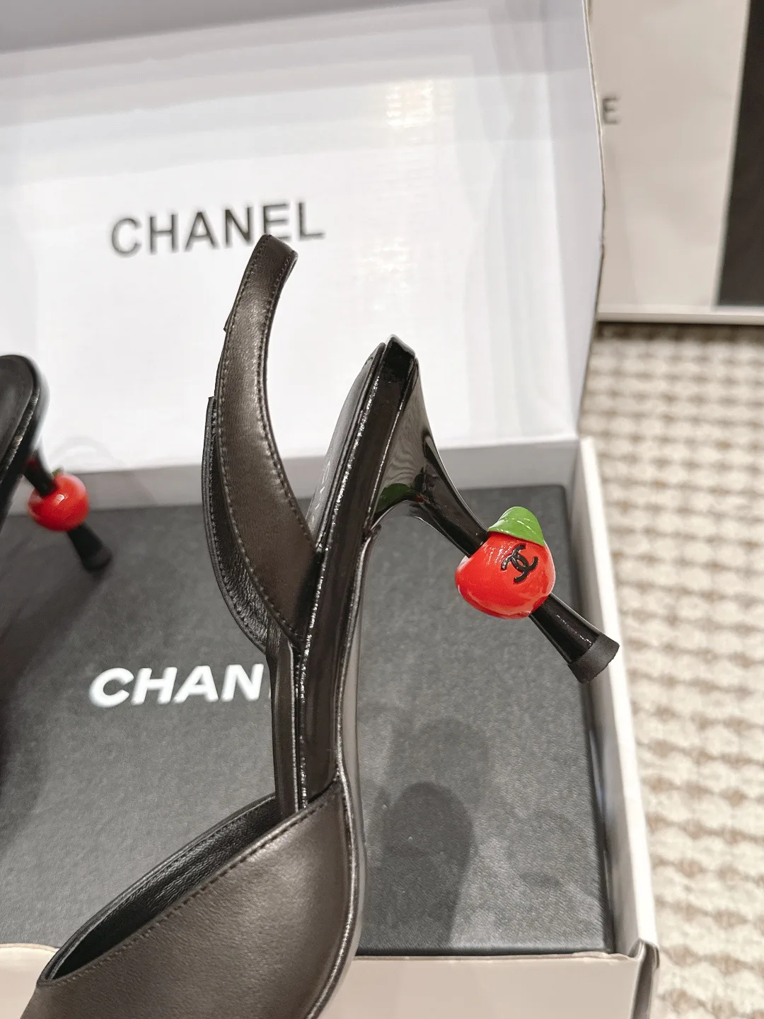 Босоножки Женские Chanel 17784797