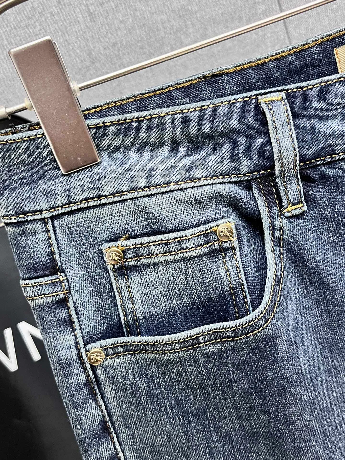 Джинсы Мужские Burberry 9175026