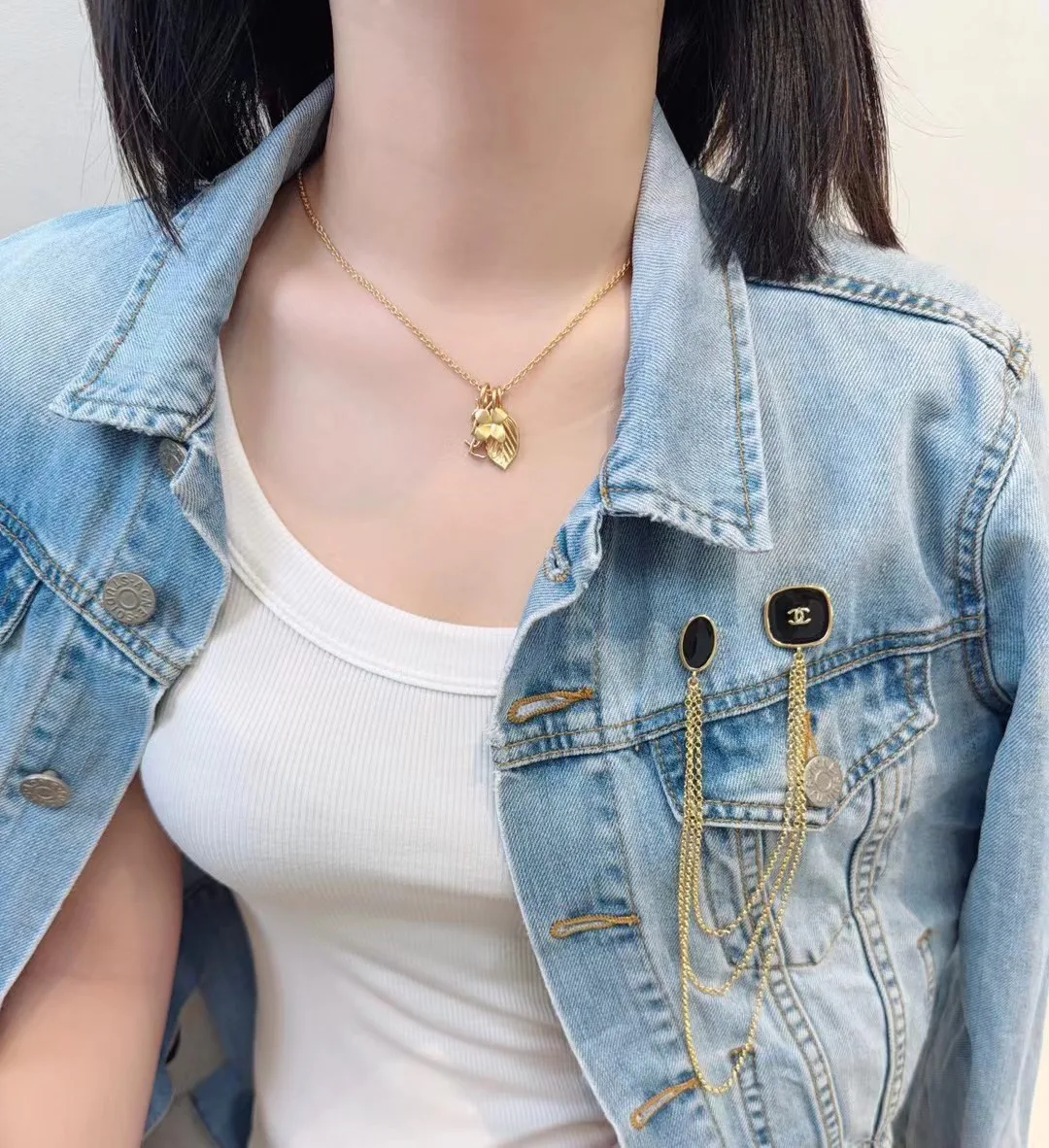 Бижутерия Chanel 18123066