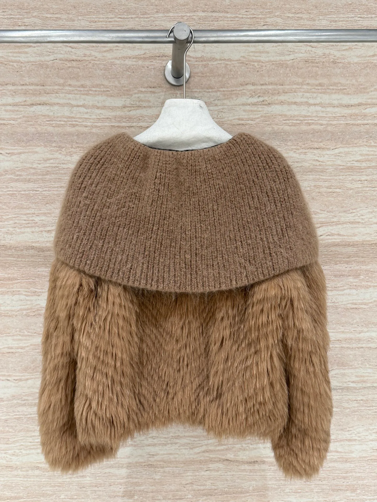 Шубы Женские Christian Dior 2609555