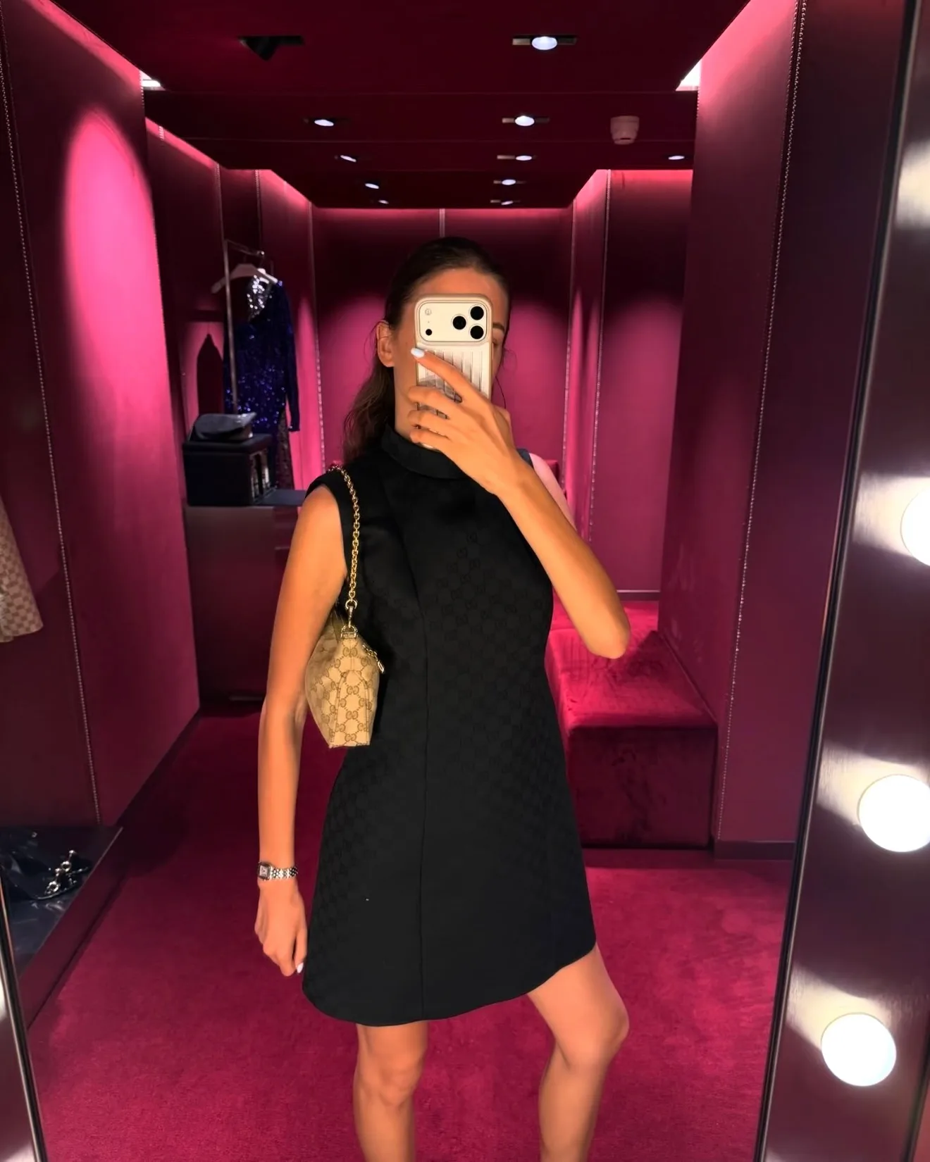 Платья Женские Gucci 18501749
