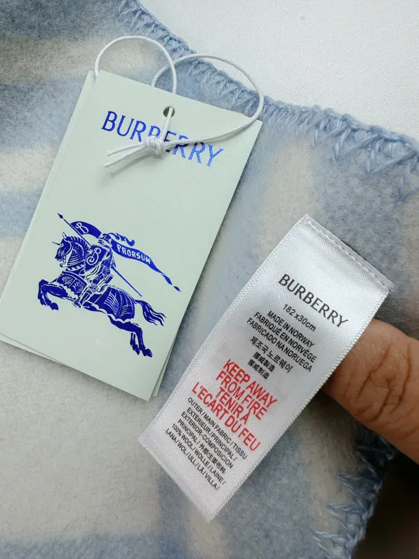 Шарфы Burberry 523809