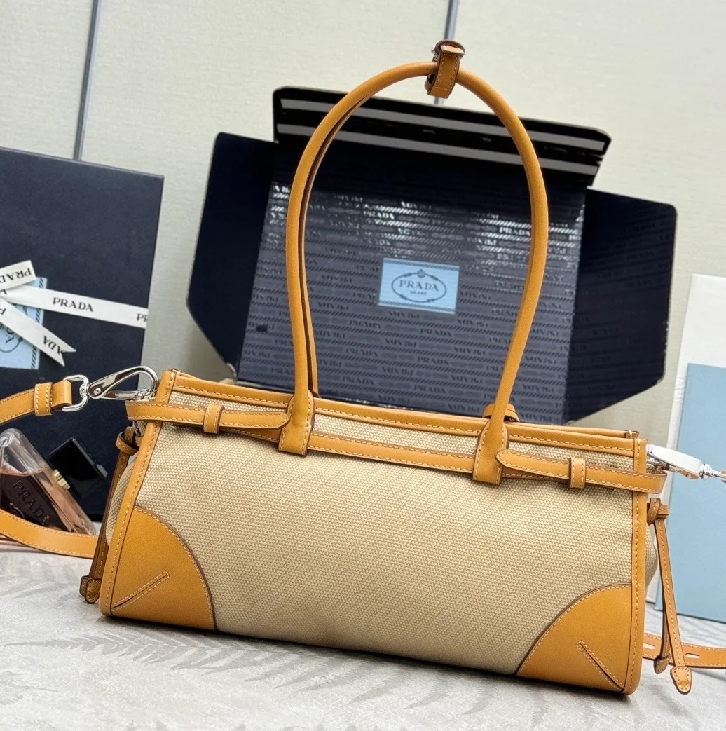 Классические Сумки Женские Prada 13223419