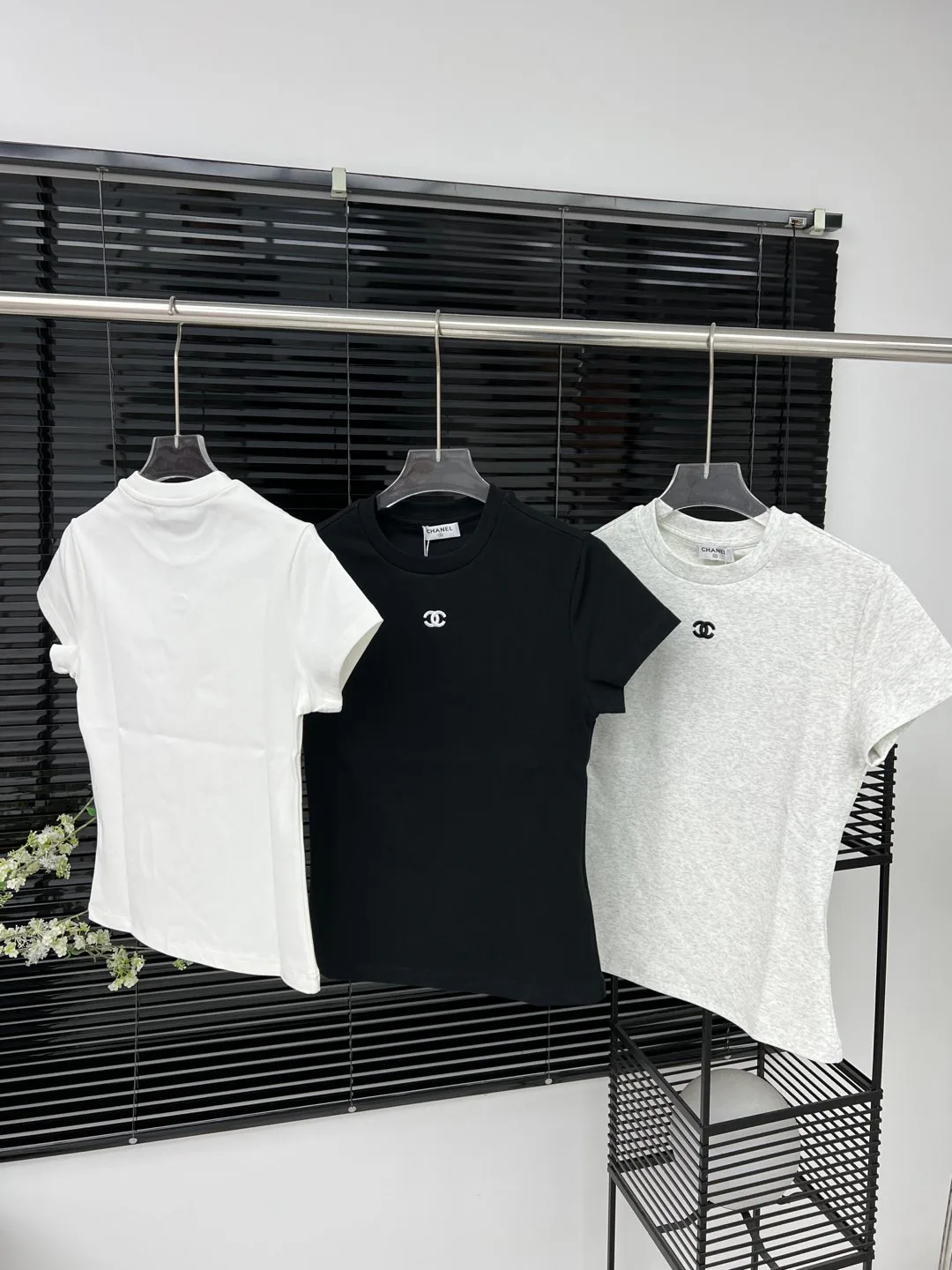 Футболки Женские Chanel 19081059