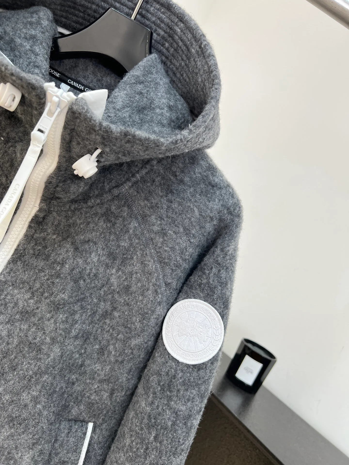 Куртки И Пуховики Женские Canada Goose 17923099