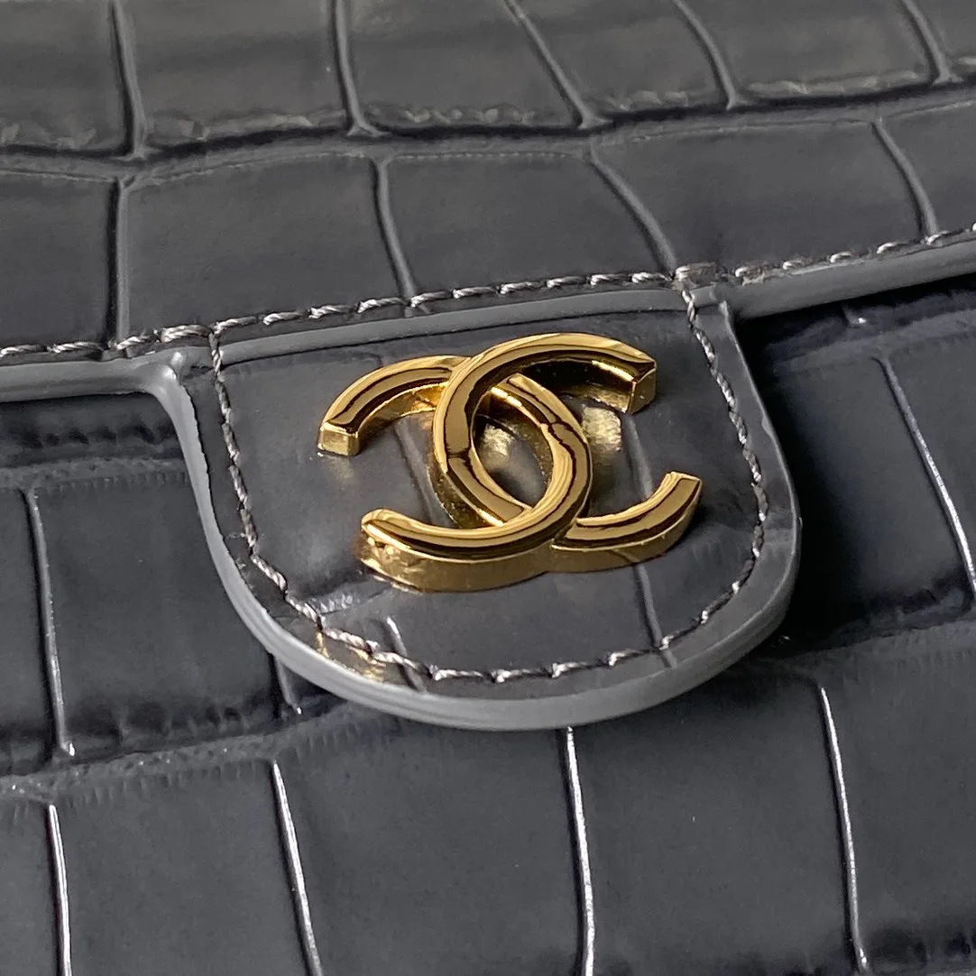 Классические Сумки Женские Chanel 16990493