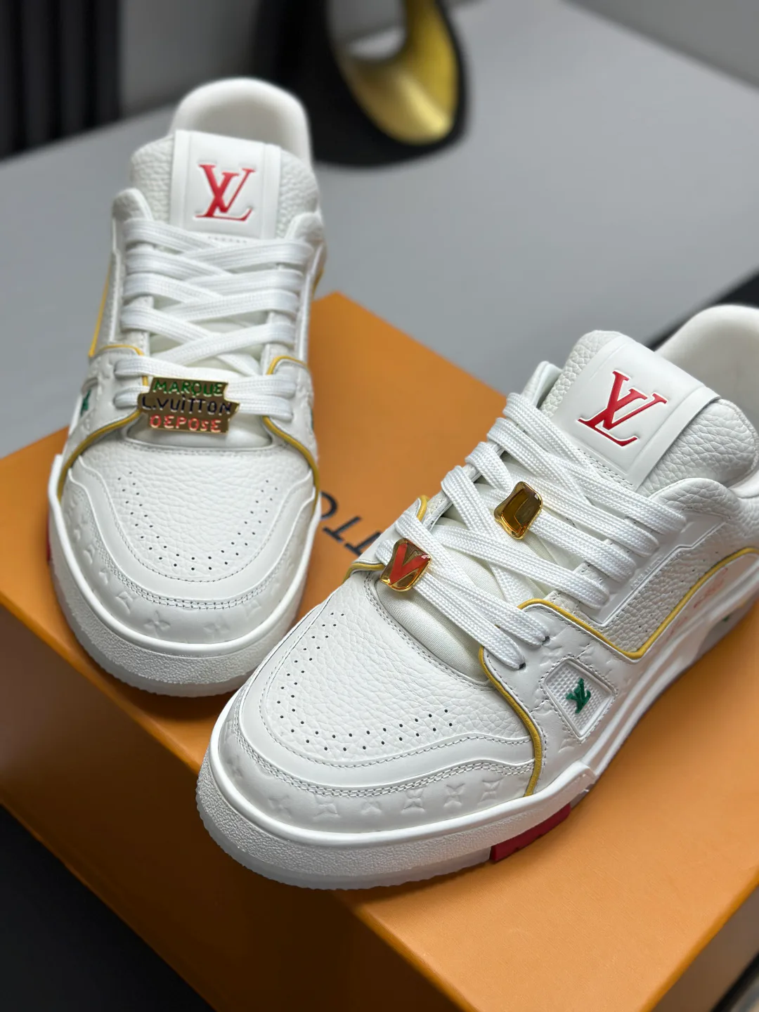 Кроссовки Женские Louis Vuitton 4635106