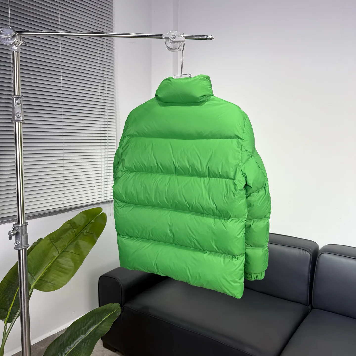 Куртки И Пуховики Женские Moncler 18415638