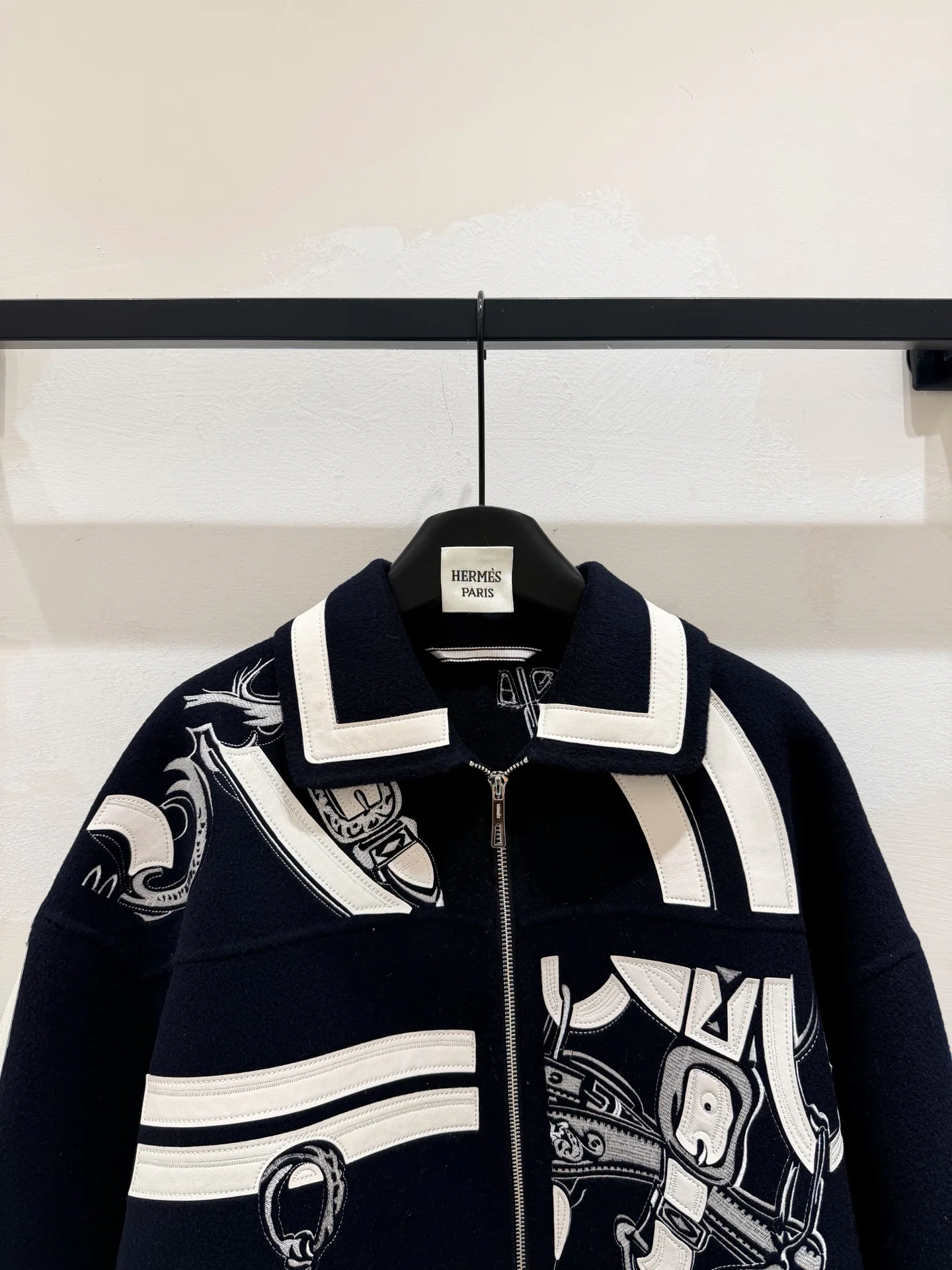 Куртки И Пуховики Женские Hermes 5876333