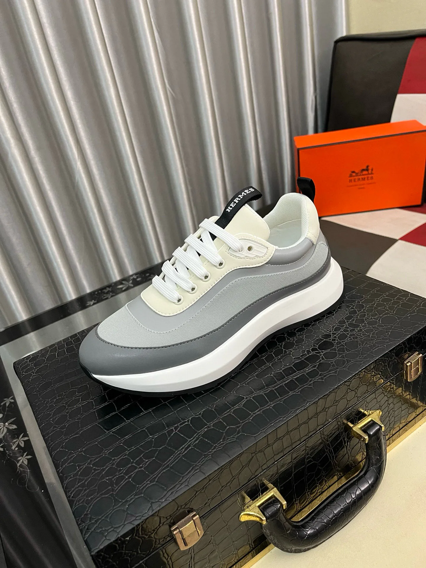 Кроссовки Мужские Hermes 160406