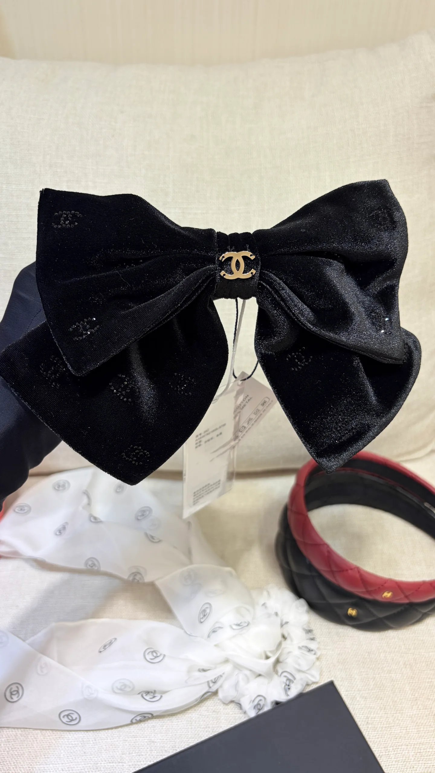 Головные Уборы Chanel 11906821