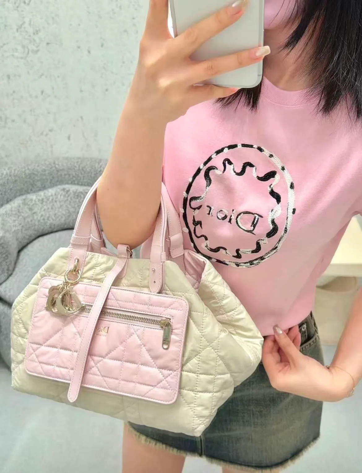 Футболки Женские Christian Dior 17322325