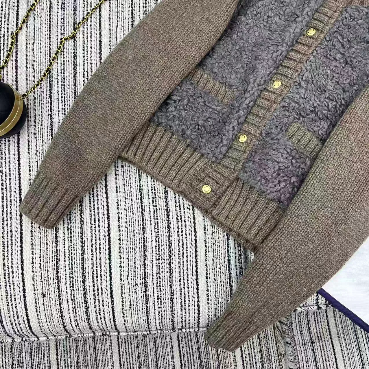 Куртки И Пуховики Женские Moncler 423236