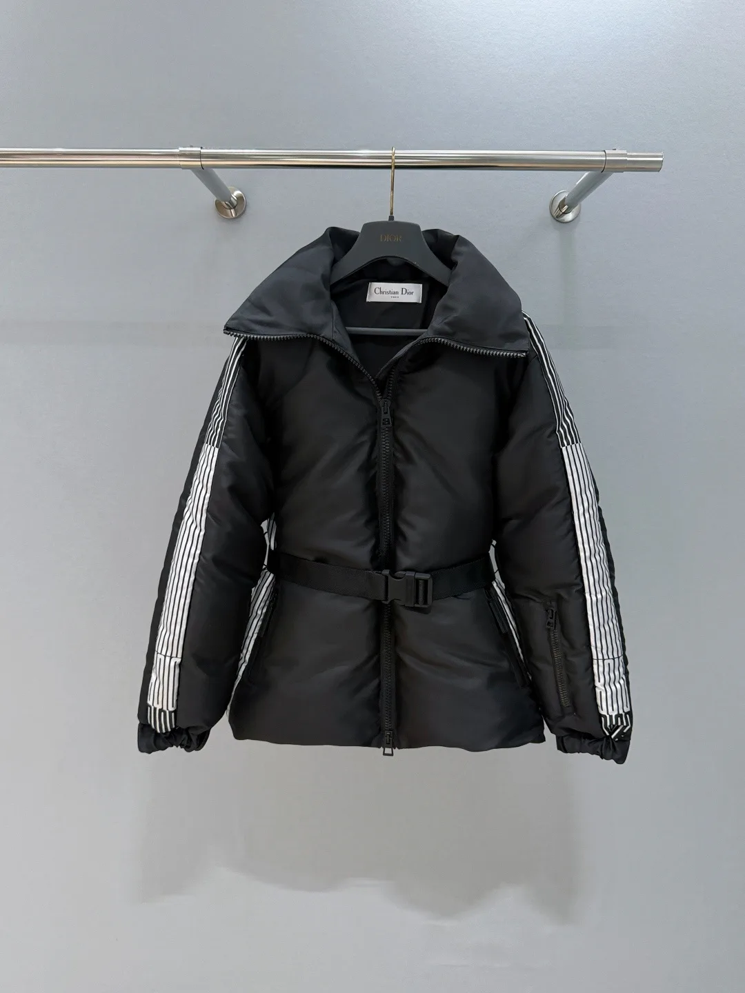 Куртки И Пуховики Женские Christian Dior 345847