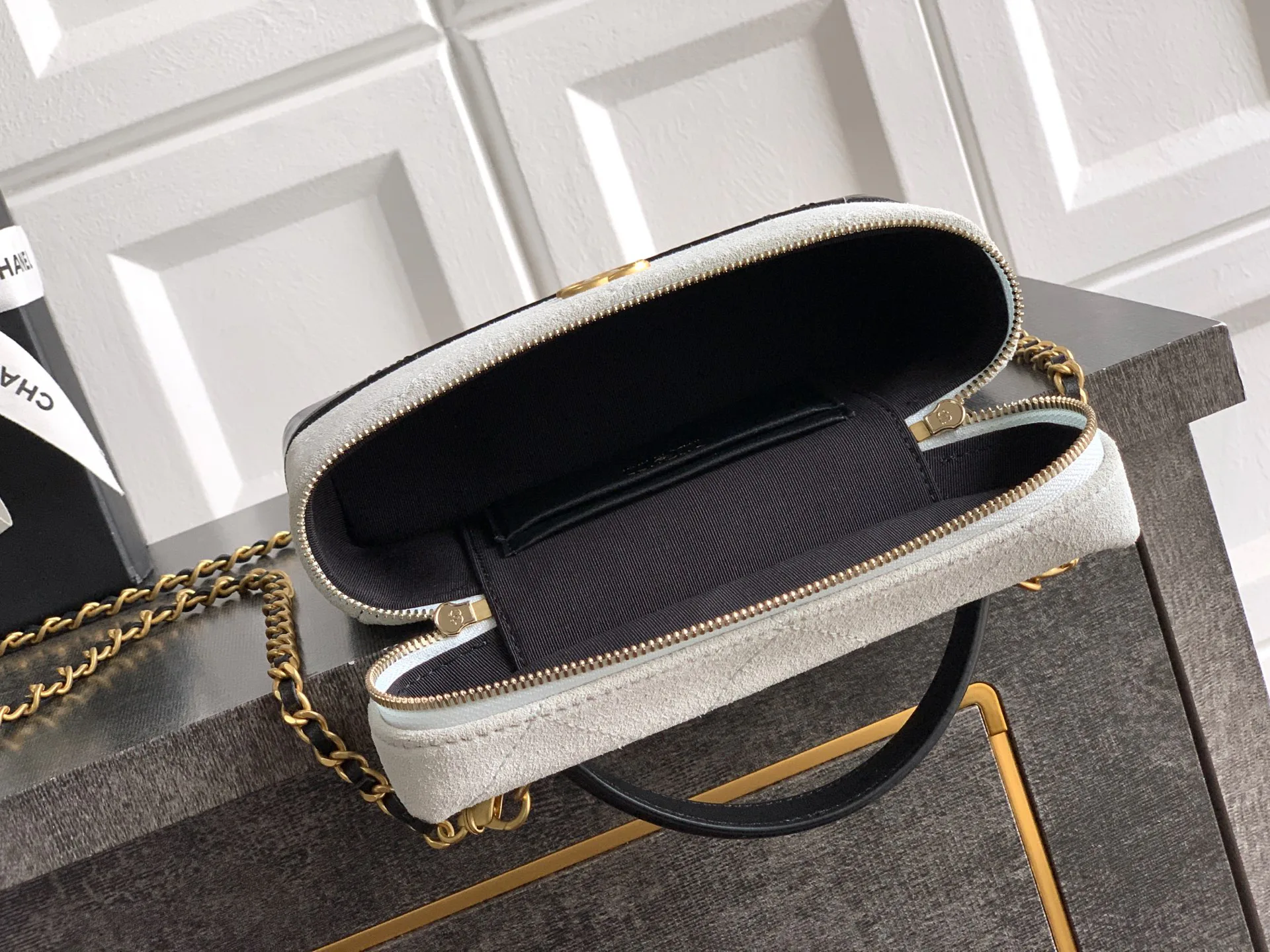 Классические Сумки Женские Chanel 13186869