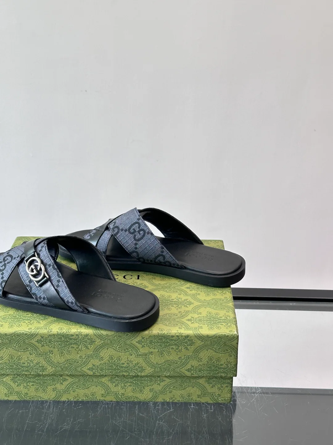 Сандалии Мужские Gucci 17730670