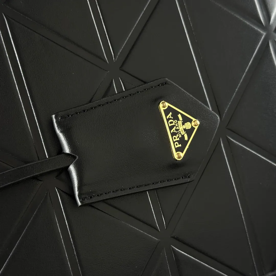 Сумки На Ремне Женские Prada 118535