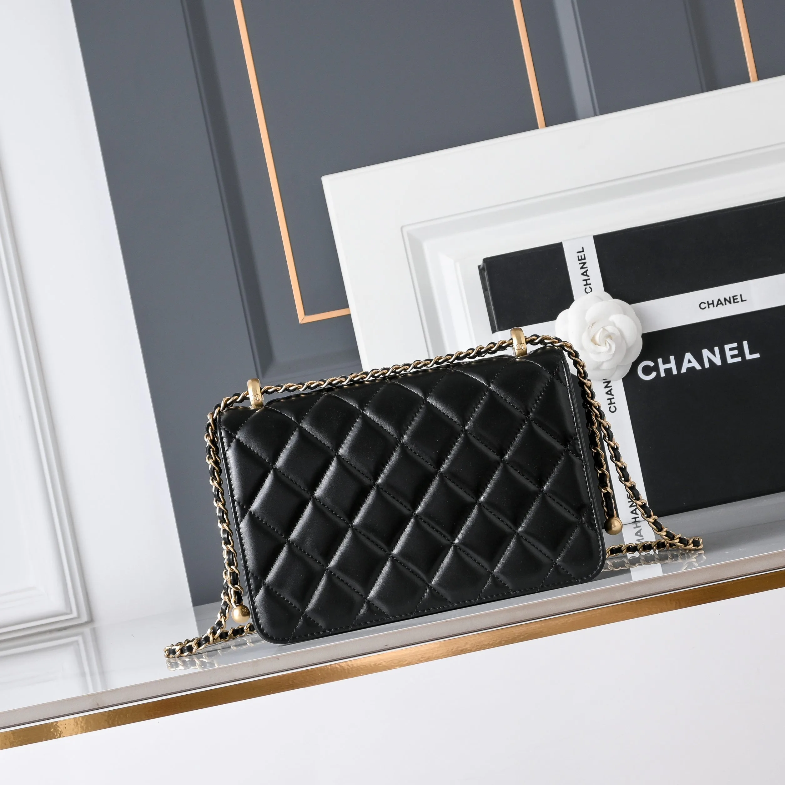 Классические Сумки Женские Chanel 18148080
