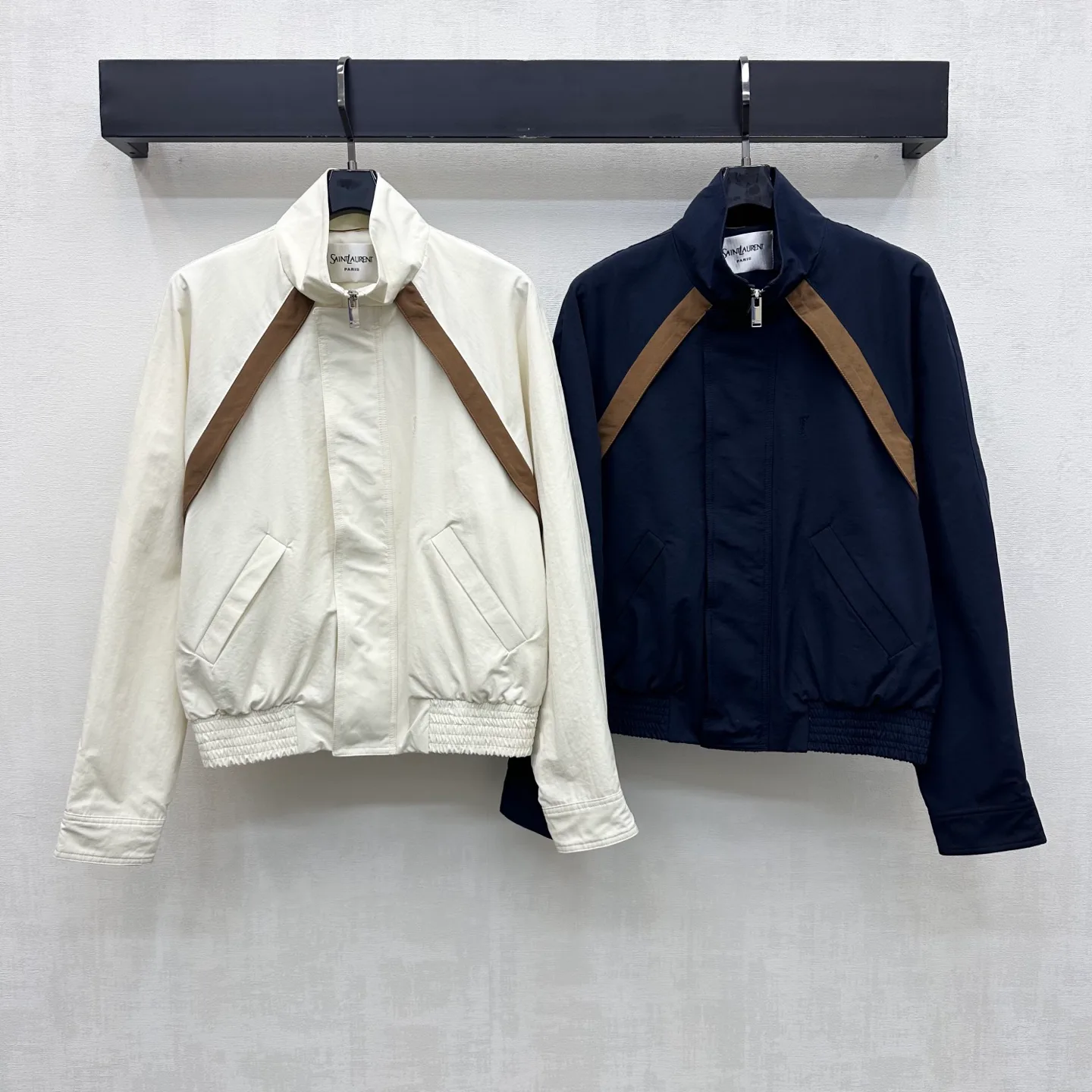 Куртки И Пуховики Женские Saint Laurent 18228492