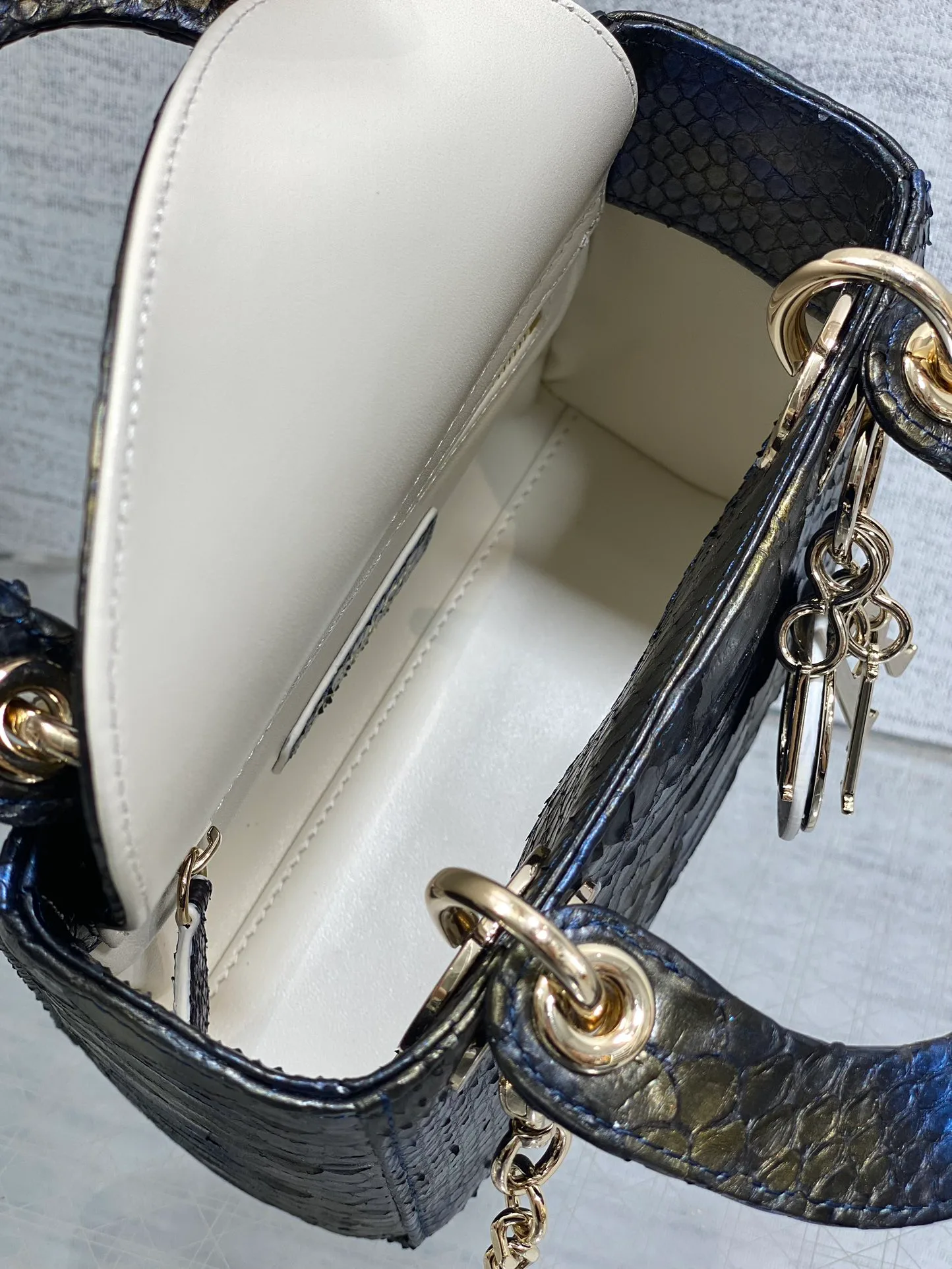 Классические Сумки Женские Christian Dior 11581746