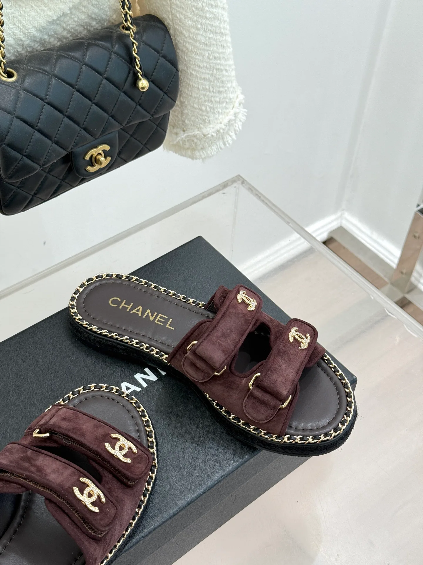 Шлепанцы Женские Chanel 1885764