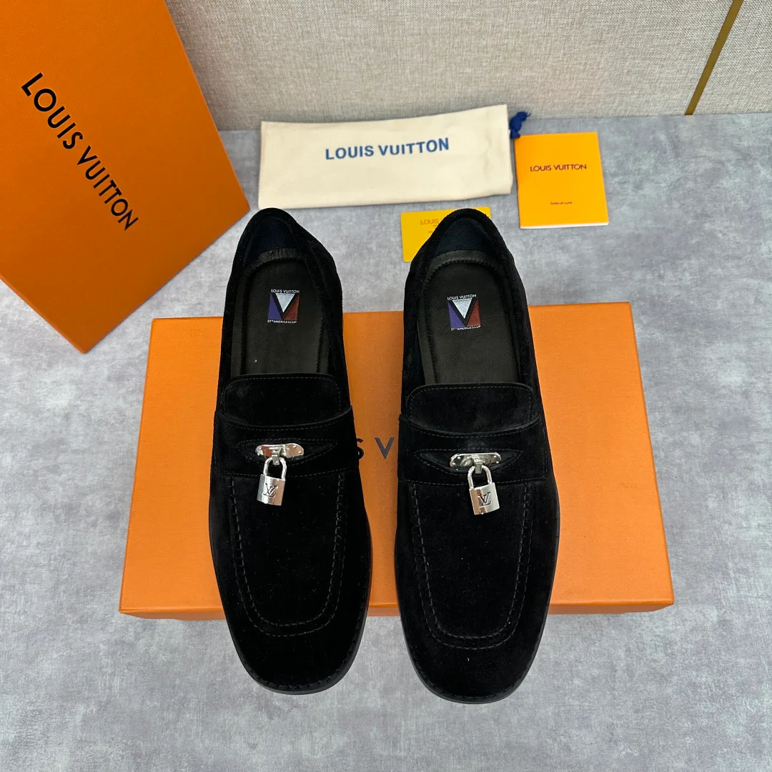 Лоферы И Туфли Мужские Louis Vuitton 18194002