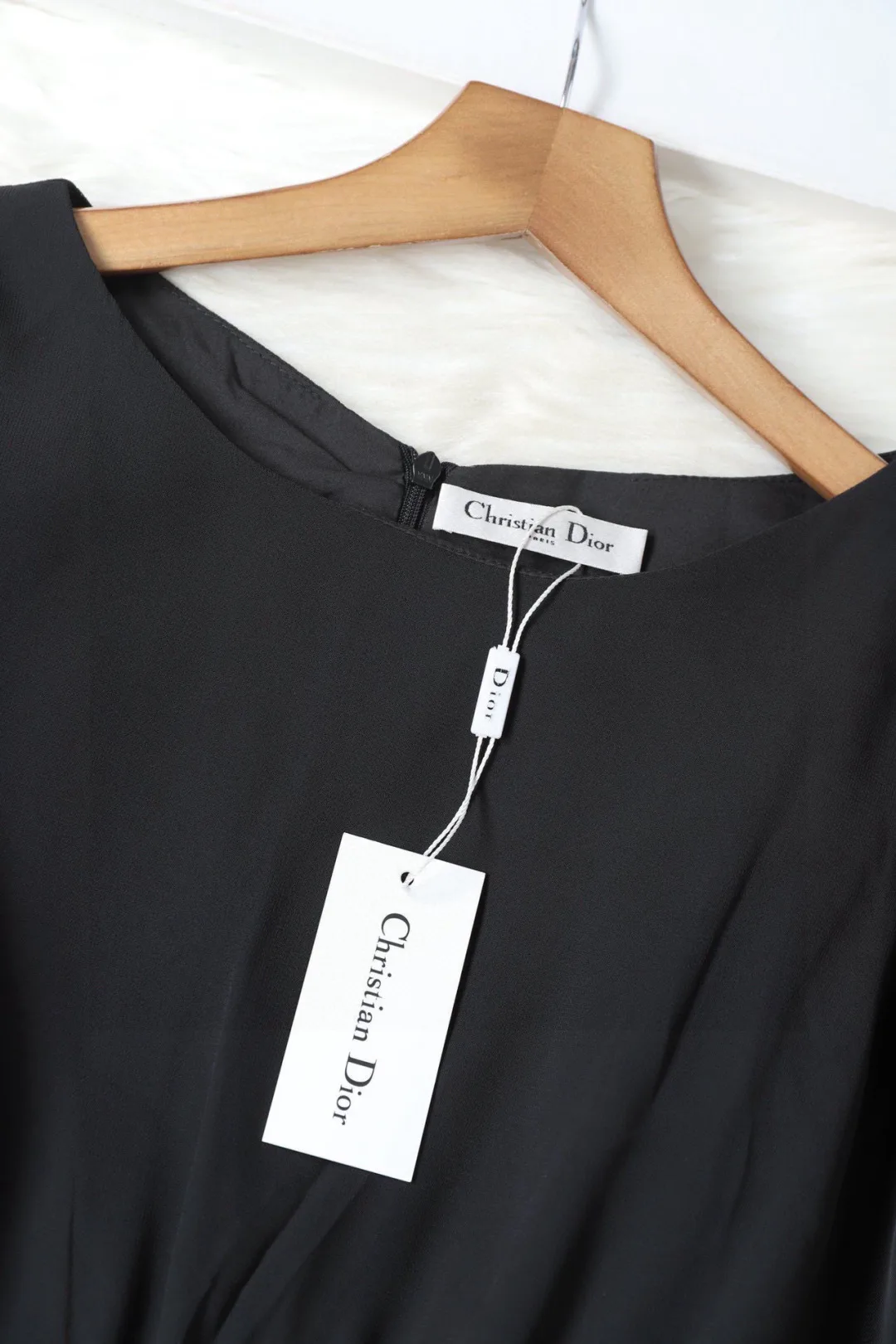 Платья Женские Christian Dior 19076748