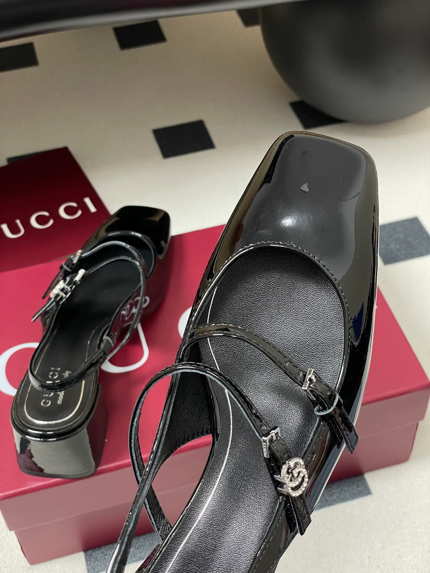 Туфли Женские Gucci 492092