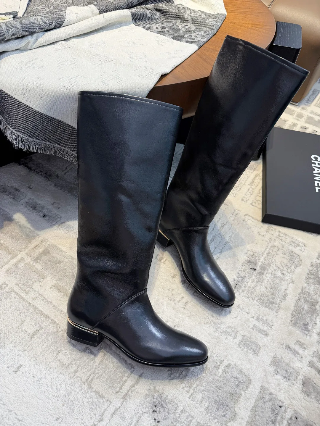 Сапоги Женские Chanel 17934714