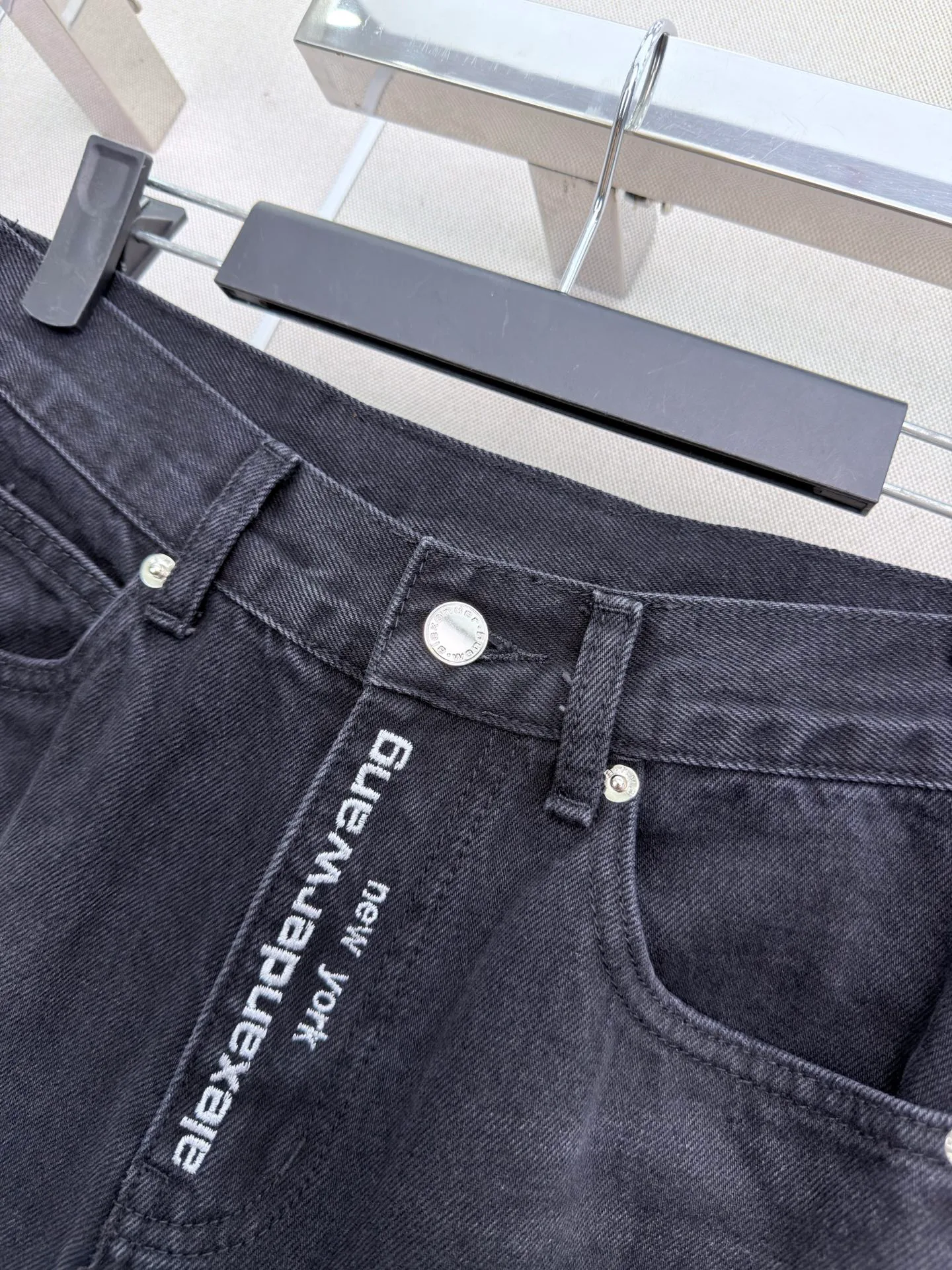 Джинсы Женские Alexander Wang 19589797