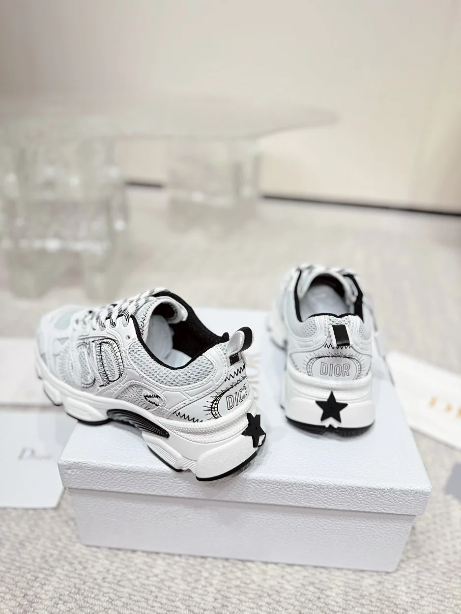 Кроссовки Женские Christian Dior 11647845