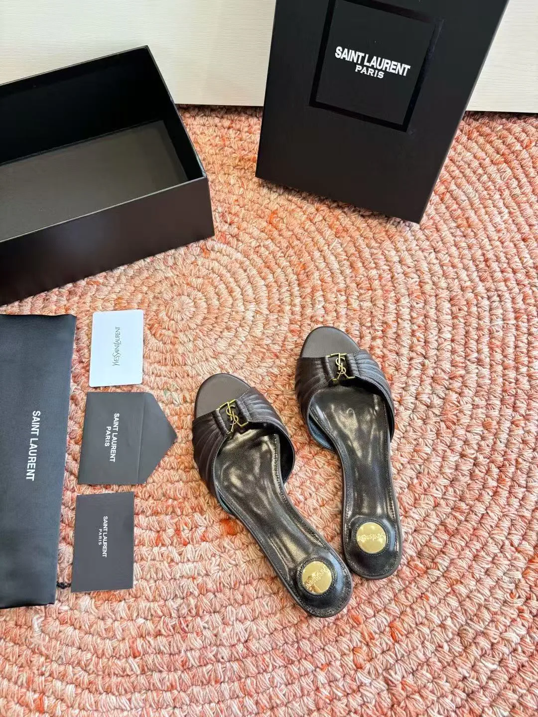 Шлепанцы Женские Saint Laurent 11755426