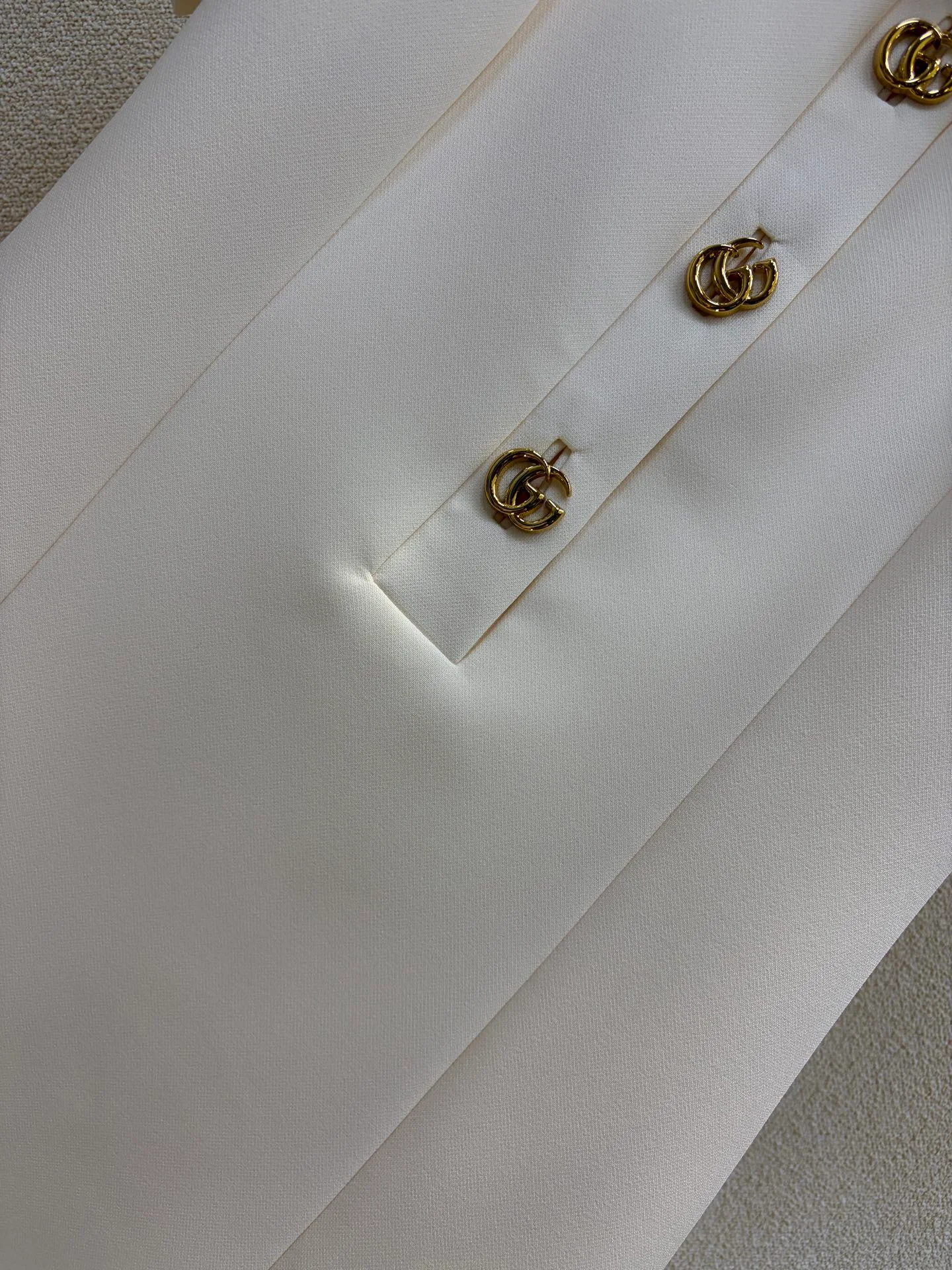 Платья Женские Gucci 17416101