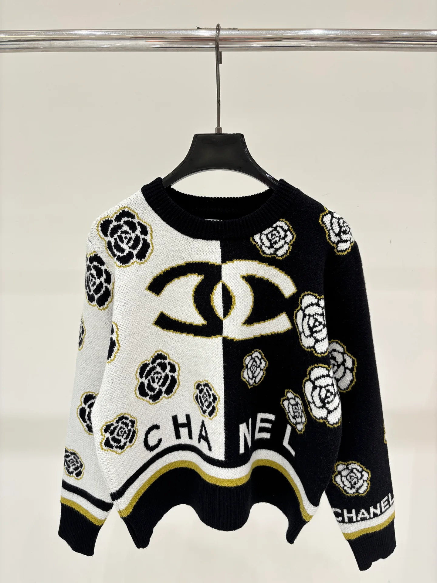 Джемперы И Свитеры Женские Chanel 18138381