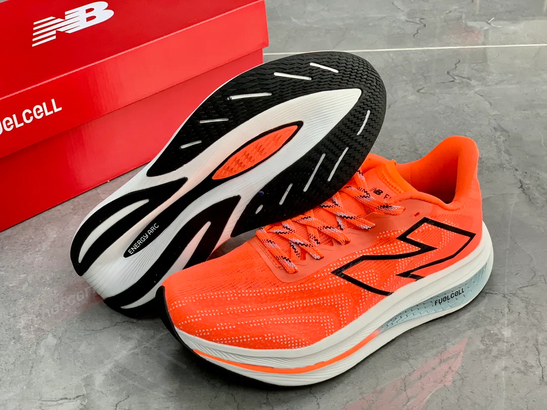 Кроссовки Женские New Balance 12800327