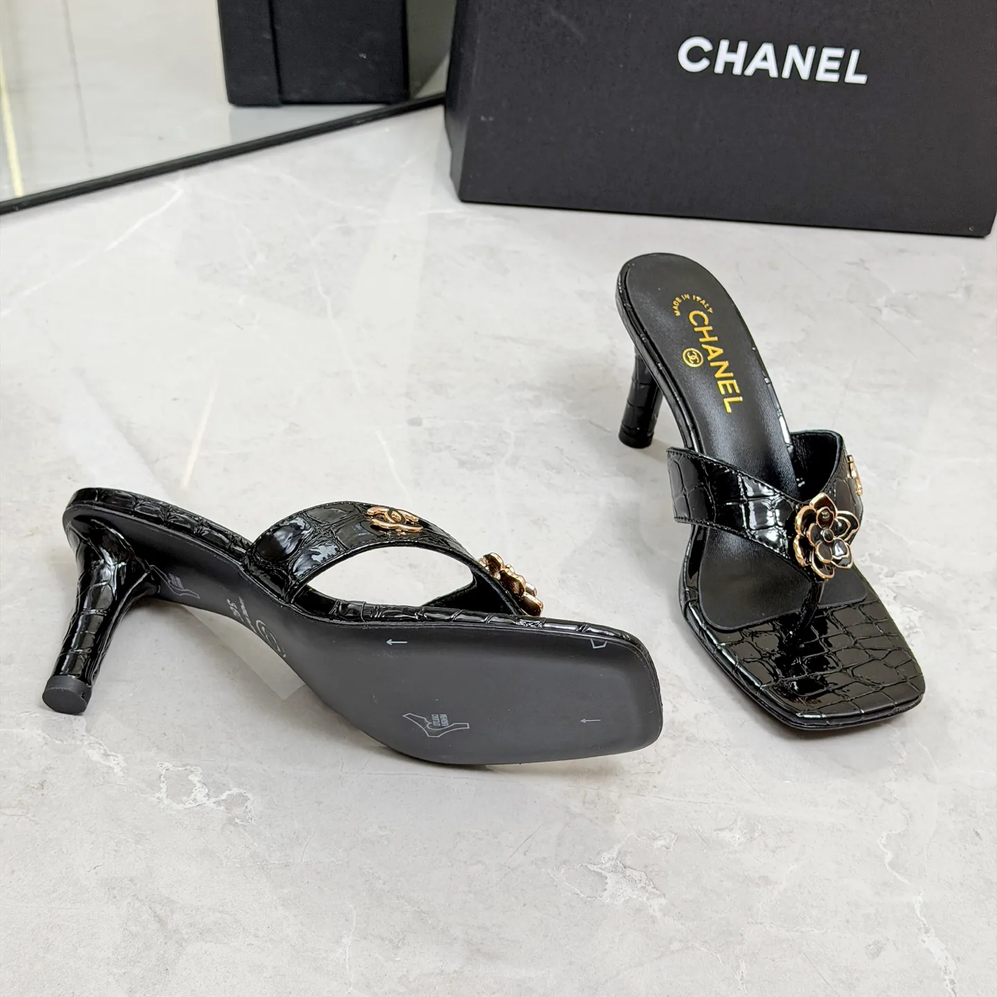 Босоножки Женские Chanel 17335026