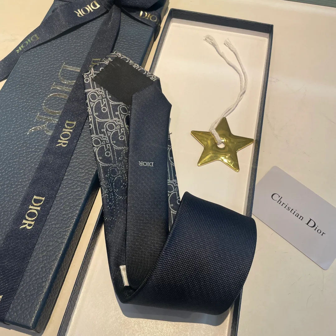 Платки Christian Dior 17448466
