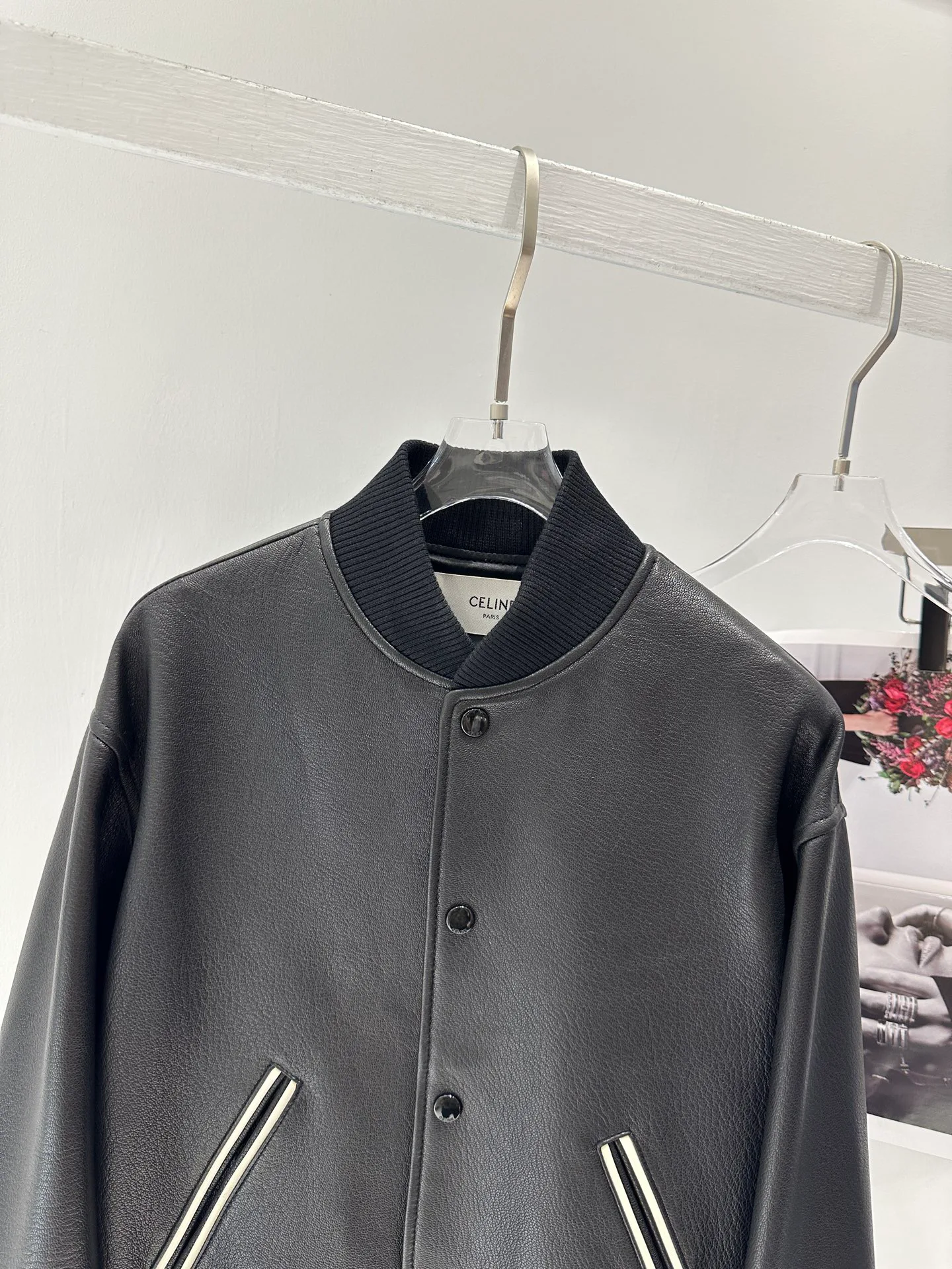 Кожаные Куртки И Дублёнки Женские Celine 14559731