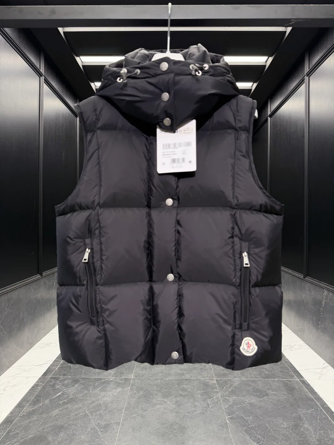 Жилеты Женские Moncler 18761333