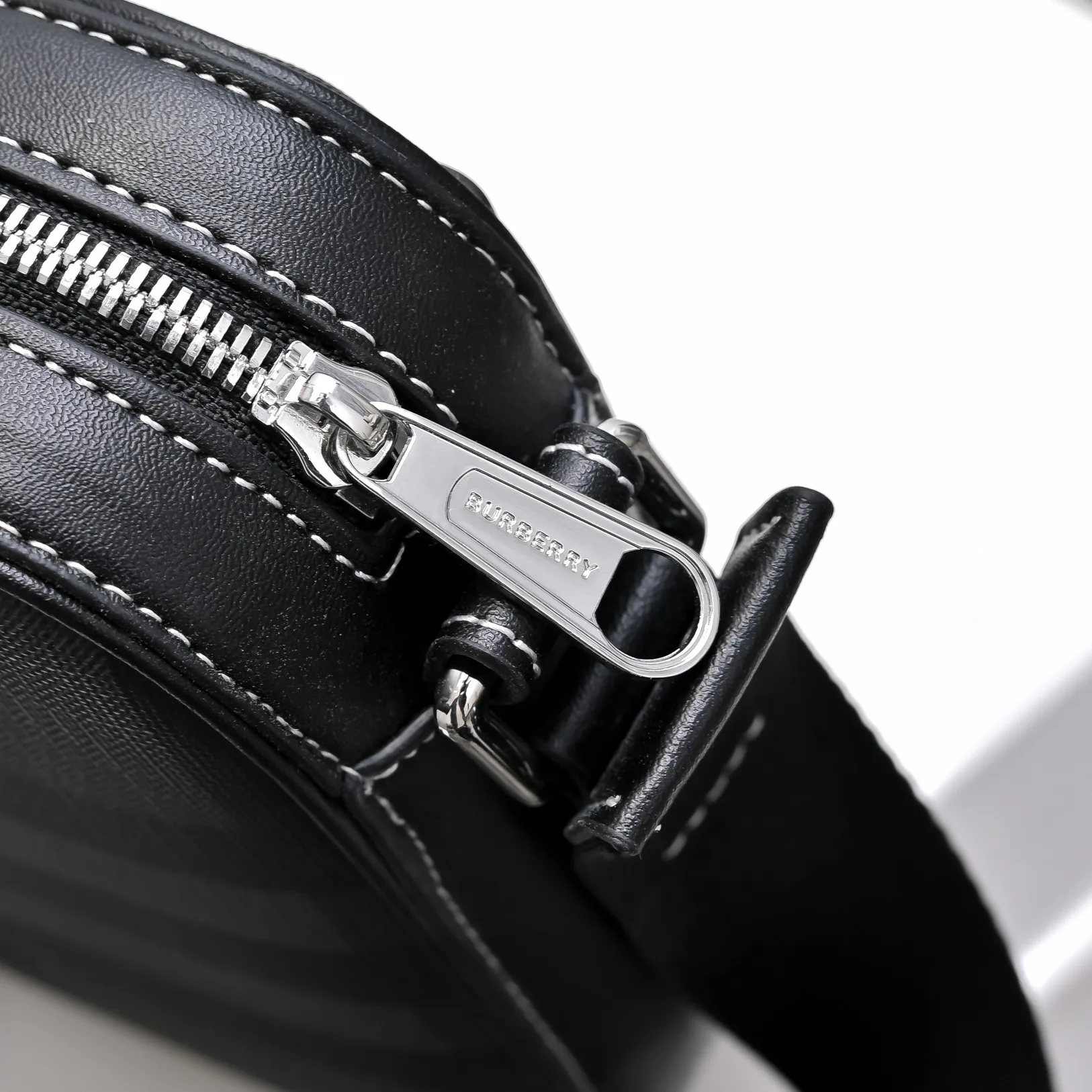 Барсетки Мужские Burberry 14777398