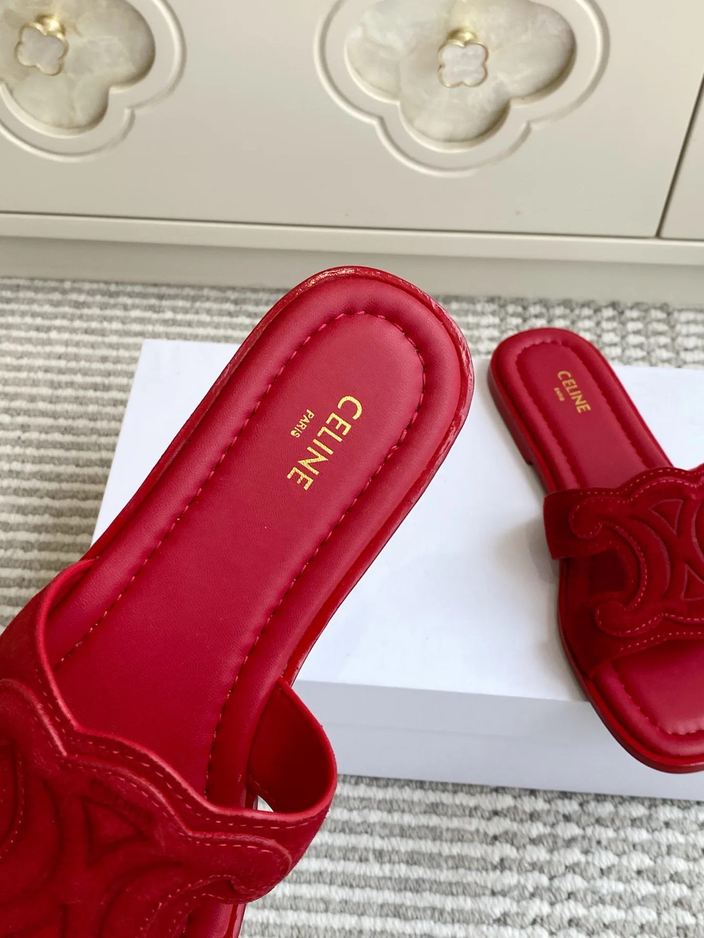 Шлепанцы Женские Celine 17572139