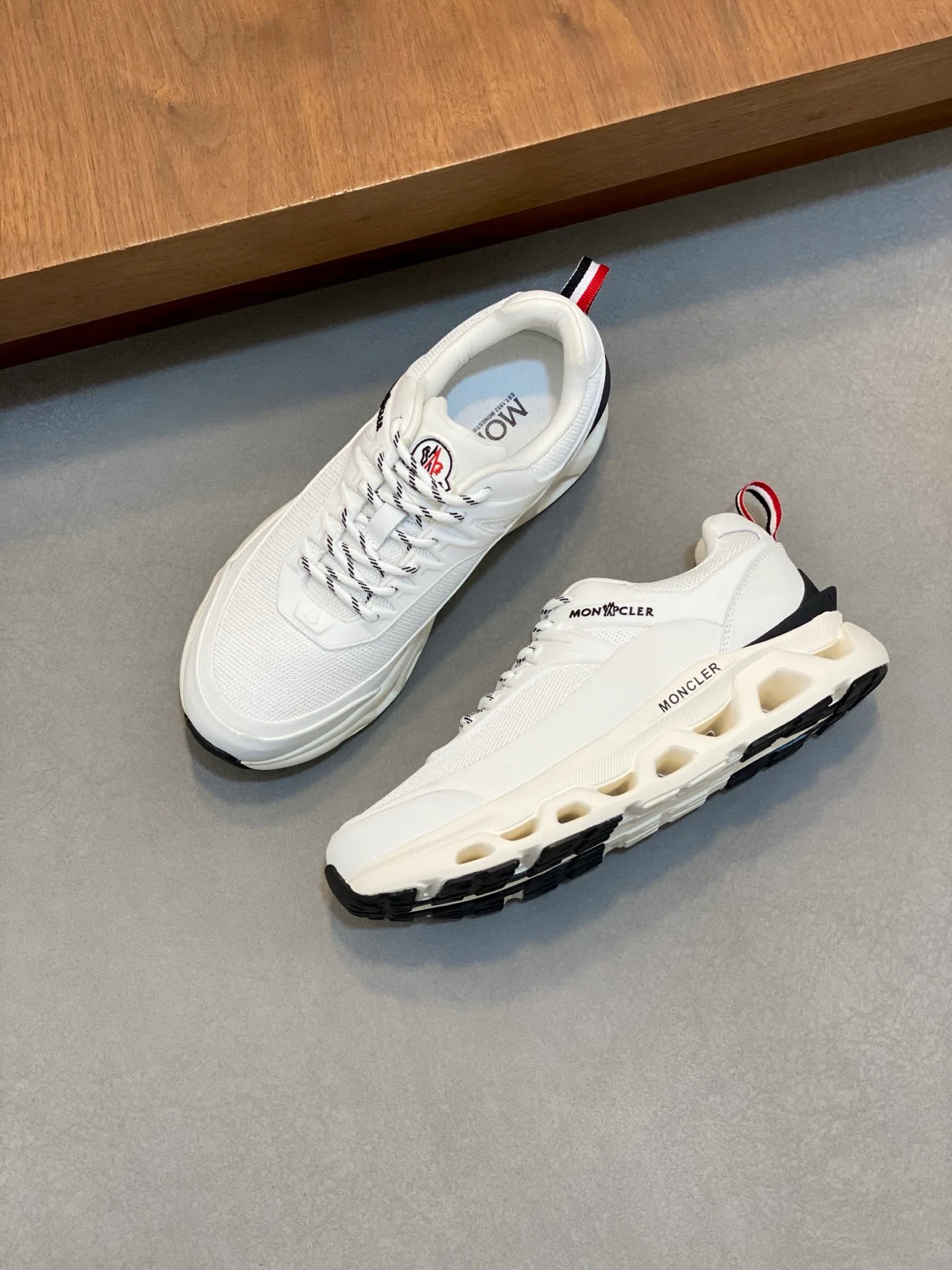 Кроссовки Мужские Moncler 11917400